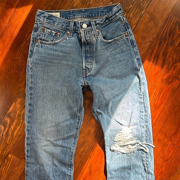 Levi jeans 👖 - Picture 7 of 9